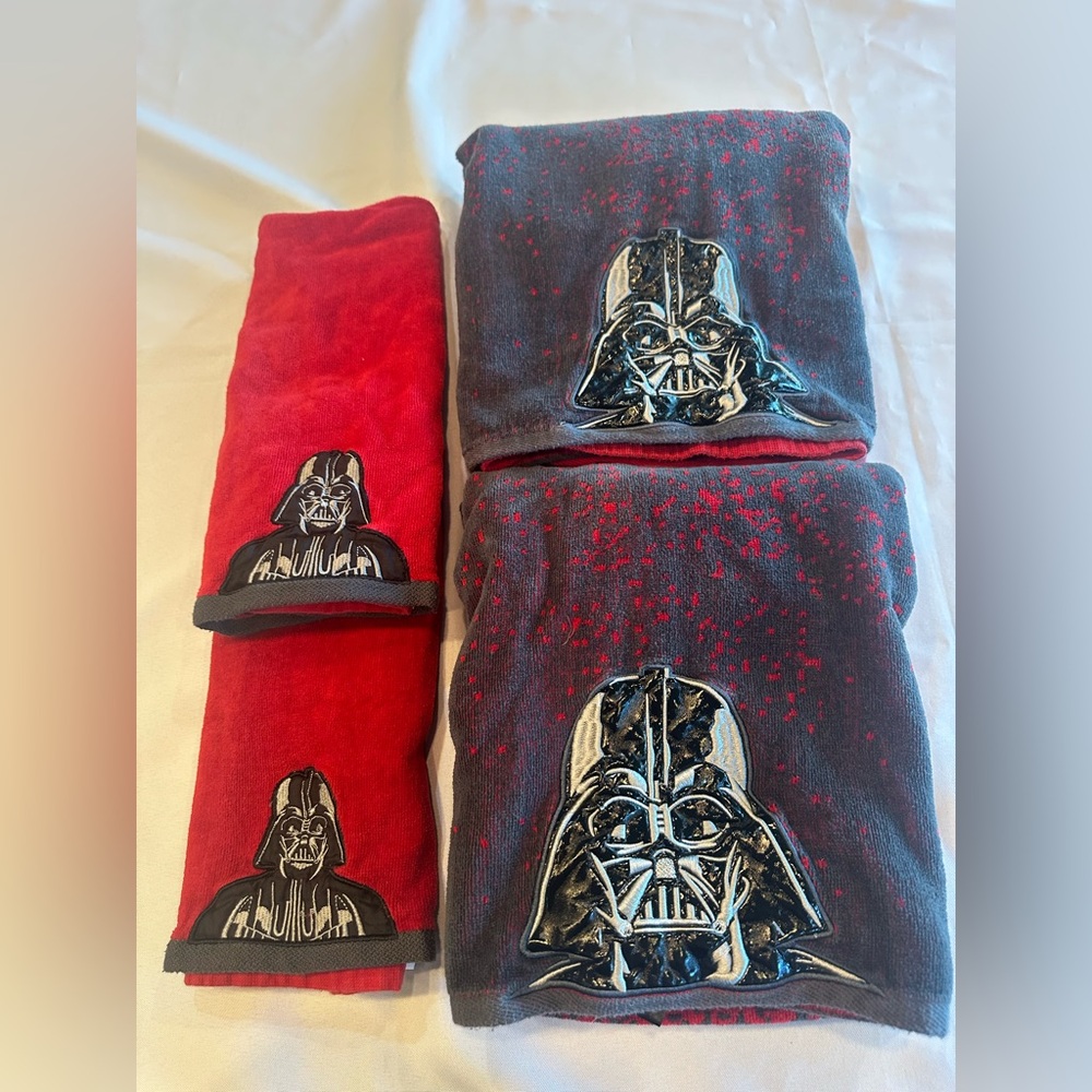 (2) Star Wars Darth Vader Black and Red Towels and Tee Towels - Picture 6 of 7
